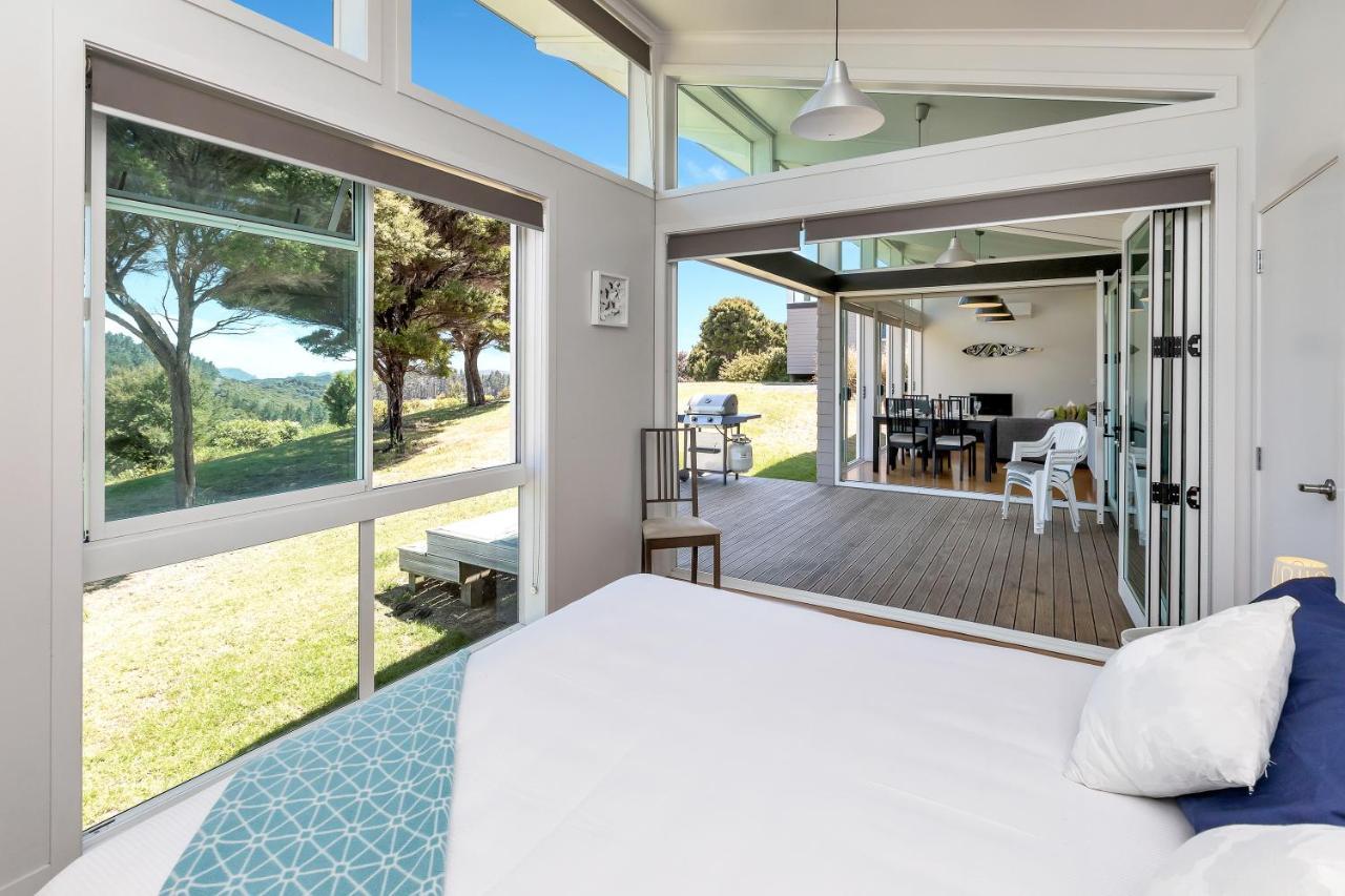 Paroa Bay Chalets - Te Whare Tui ラッセル エクステリア 写真