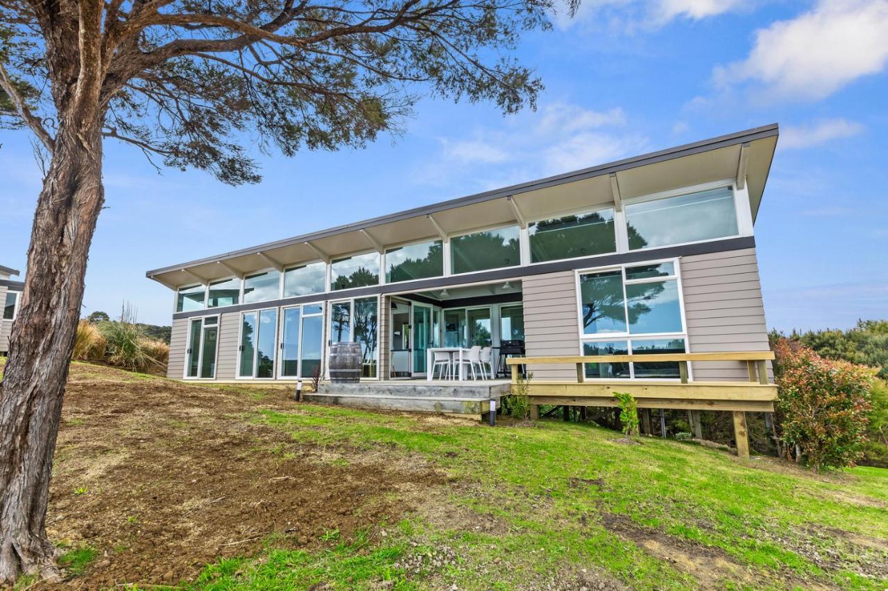 Paroa Bay Chalets - Te Whare Tui ラッセル エクステリア 写真