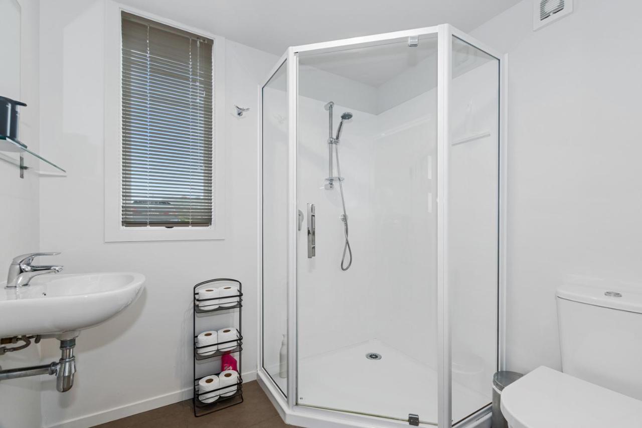 Paroa Bay Chalets - Te Whare Tui ラッセル エクステリア 写真